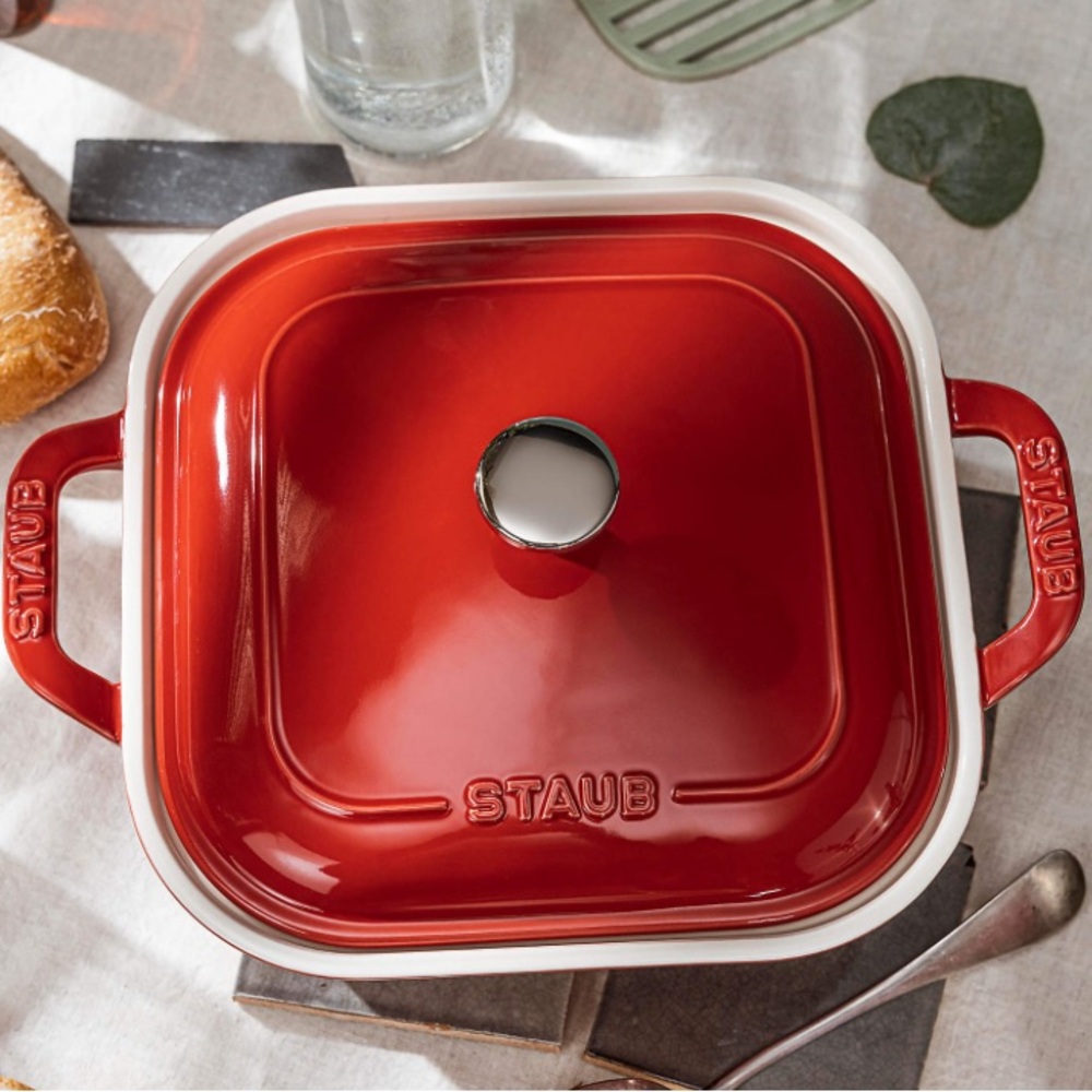 Staub ® Cherry 9" Square Covered Baker